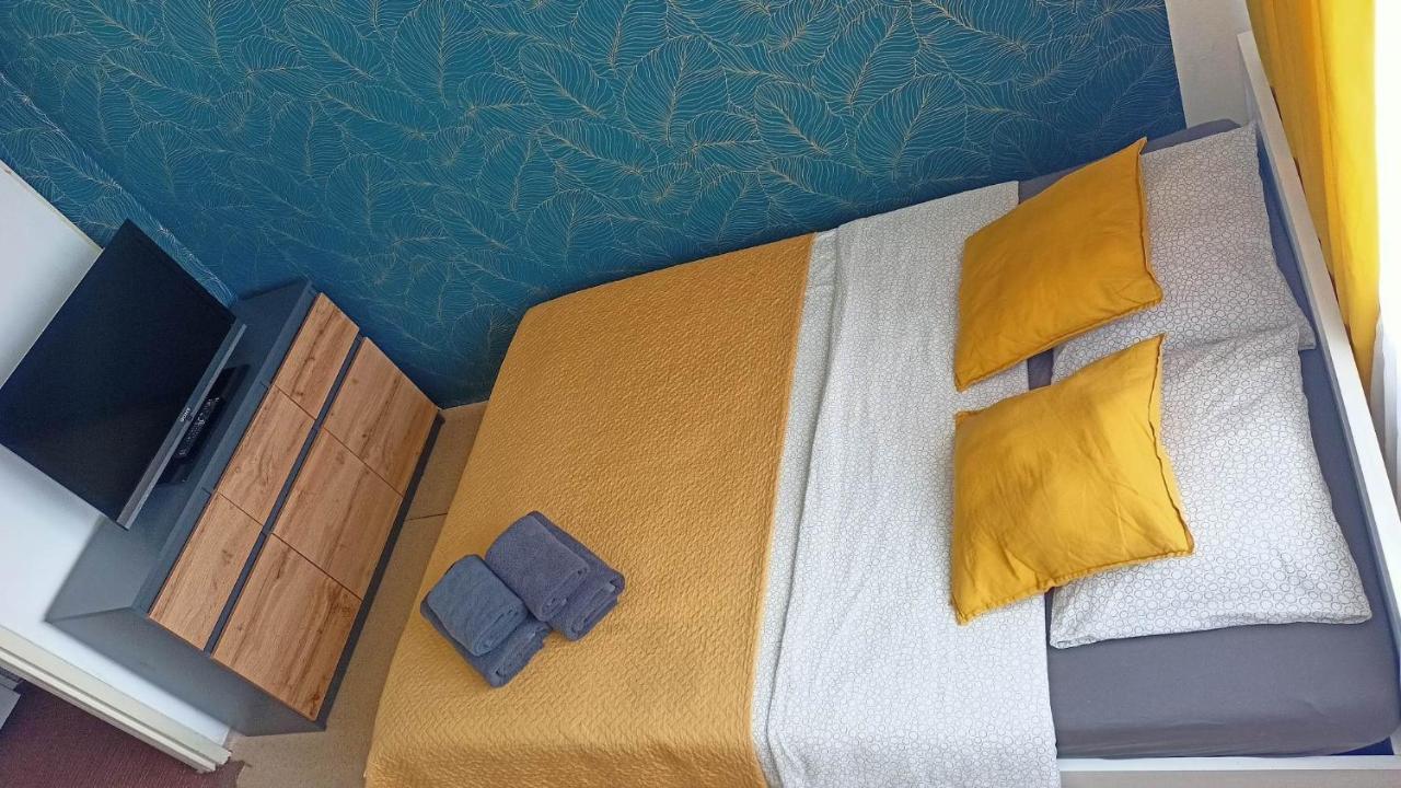 Appartement Kawalerka Czestochowa 17 Extérieur photo